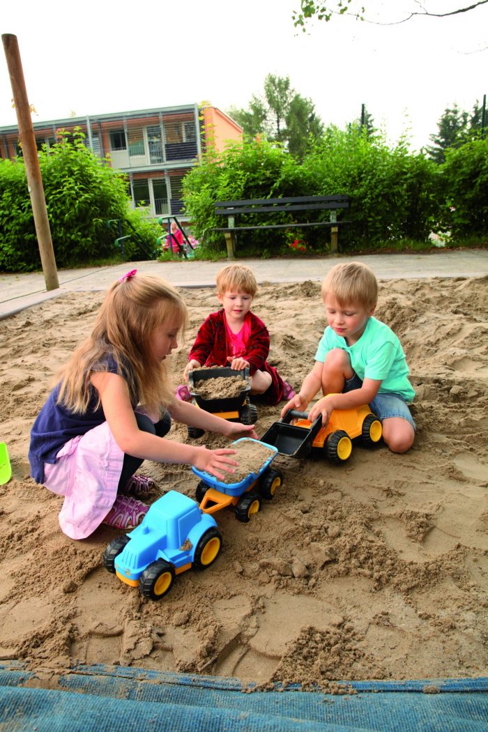 beleduc Traktor mit Anhänger – Bild 3