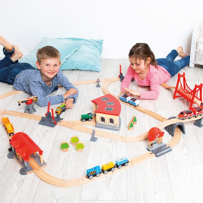 beleduc Eisenbahn XXL Set, 92 Teile – Bild 2