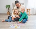 Bodenpuzzle „Stadtleben“ – 45-teiliges XXL Puzzle von beleduc – Bild 3