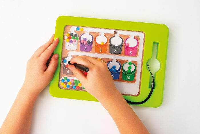 beleduc Magnetic Board „Pick & Sort“ – Bild 4