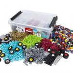 Plus Plus GO – 2600 Bausteine, 40 Räder & 10 Bauplatten