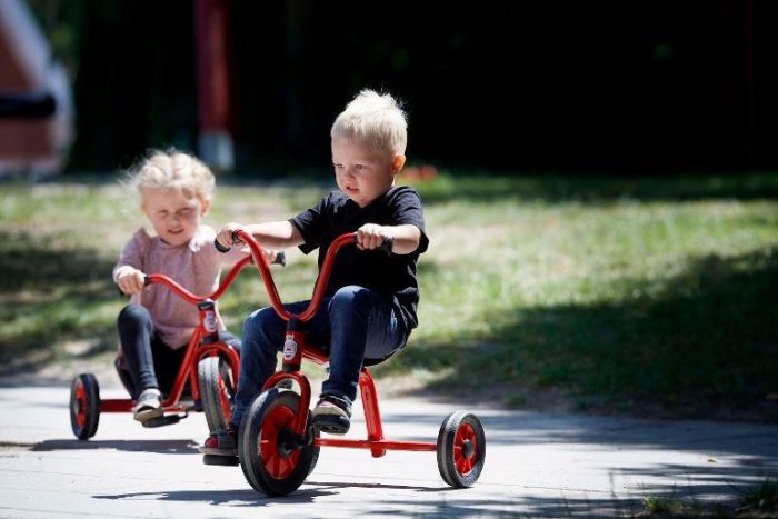 Winther MINI VIKING Krippendreirad mit Steg – Bild 3