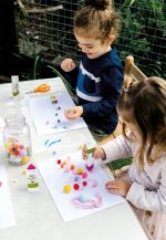 beleduc Klebestifte, 12er Set – Bild 3