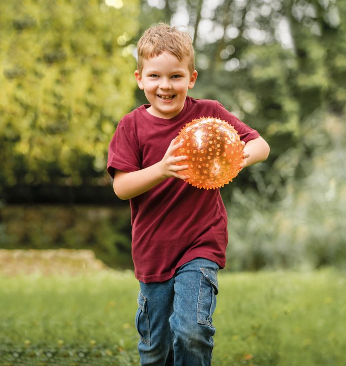 beleduc Noppenball, 2 Farben - gemischt gepackt – Bild 4