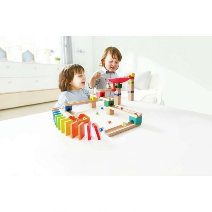 Zweispurige Murmelbahn mit Domino – Bild 3