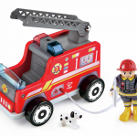 Feuerwehr-Trupp mit Leiter