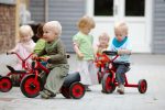 Winther MINI VIKING Rutschdreirad mit Lenkrad – Bild 3